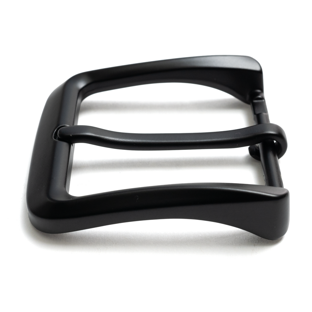 Black Mountain Casual Buckle | Gently curved buckle with black matte appearance