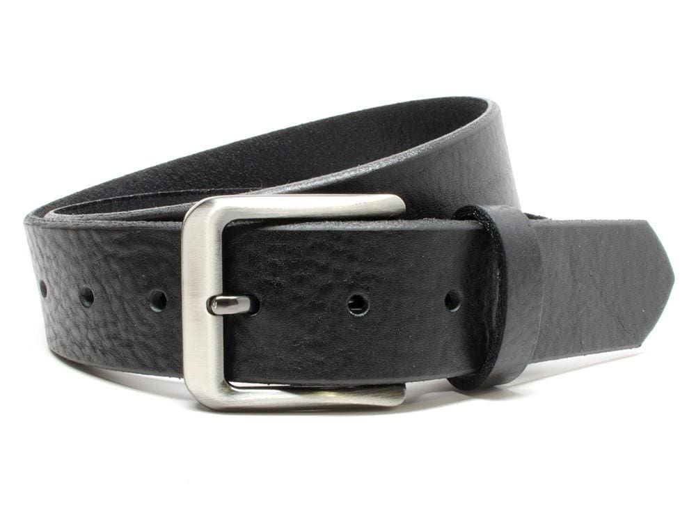 New River Black Belt. Silvery buckle offset against a textured black strap 1½" (38 mm) in width