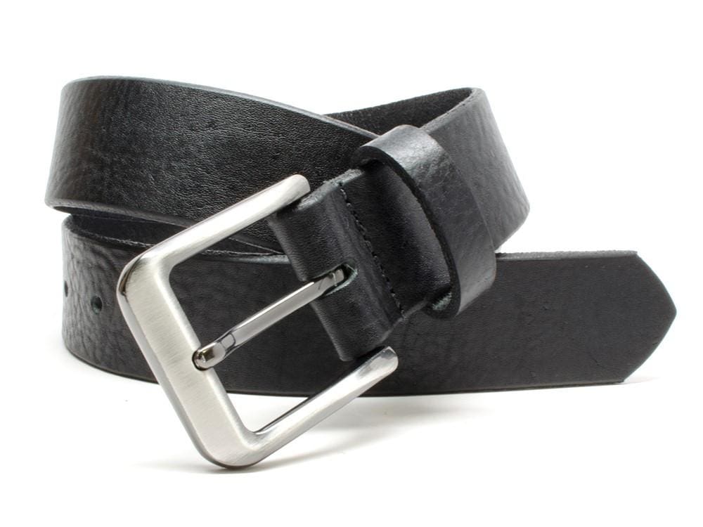 New River Black Belt. Squarish buckle features curved corners and a single pin in the center